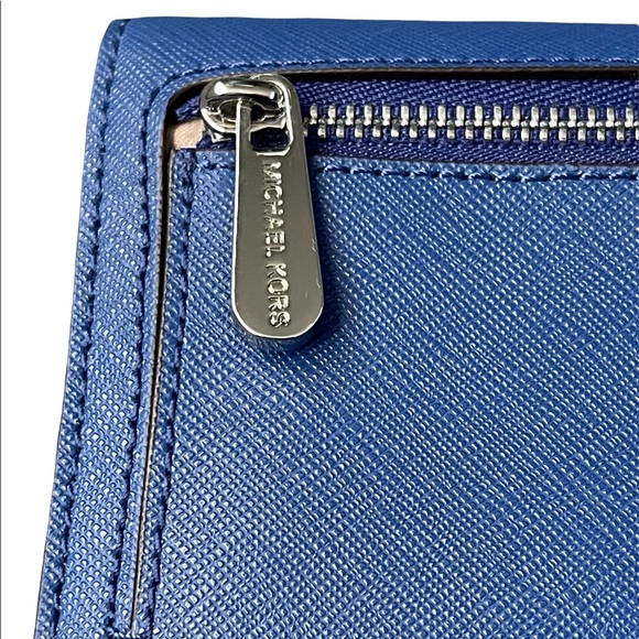 MK Trifold Sapphire Wallet - Picture 4 of 9